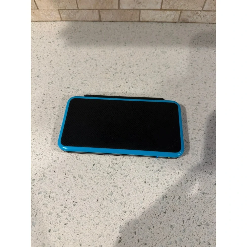 Nintendo New 2DS XL Black Turquoise JAN-001 Tested Working Stylus 4GB SD Card
